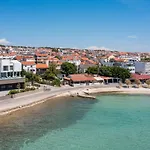 Apartman Dedaj - Tina *