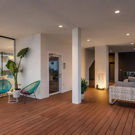 Dedaj - Tina Apartment