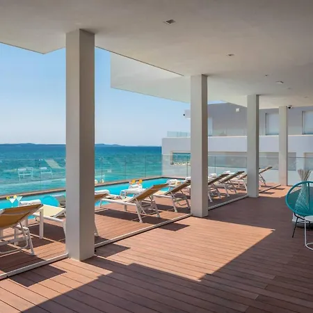 Dedaj - Tina 公寓 *