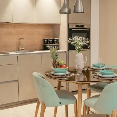 Dedaj - Tina 扎达尔