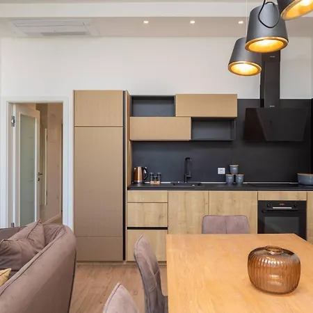 Dedaj - Tina Apartment *