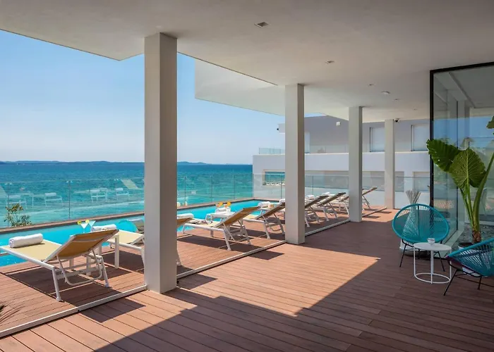 Dedaj - Tina Lägenhet *