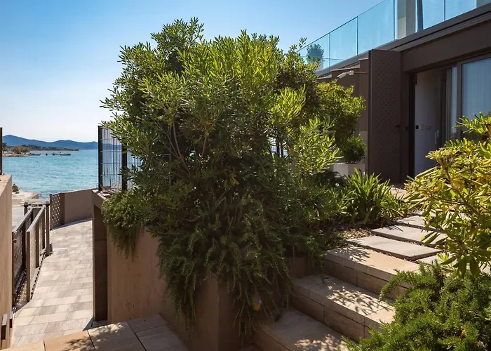 Dedaj - Tina Lägenhet