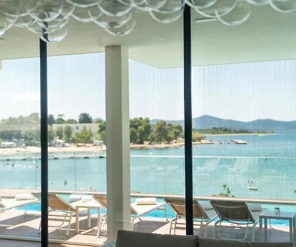 Dedaj - Tina Lägenhet *